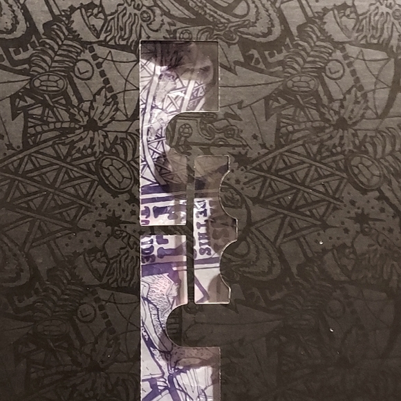 Nike Lebron Soldier XIX WILD BERRY/HYPER PINK Size 11 - Picture 2 of 9